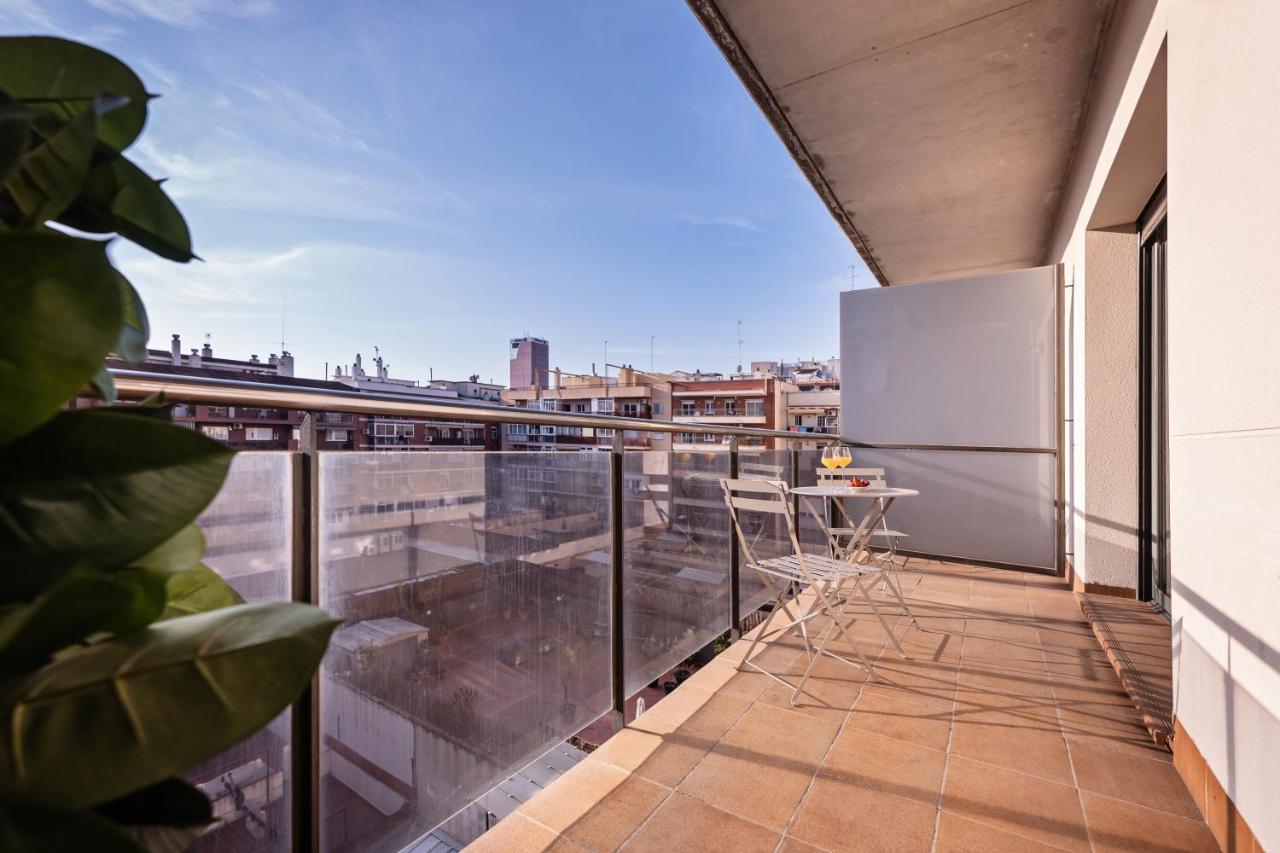Apartament Sweett - Carrer Fira Barcelona Zewnętrze zdjęcie