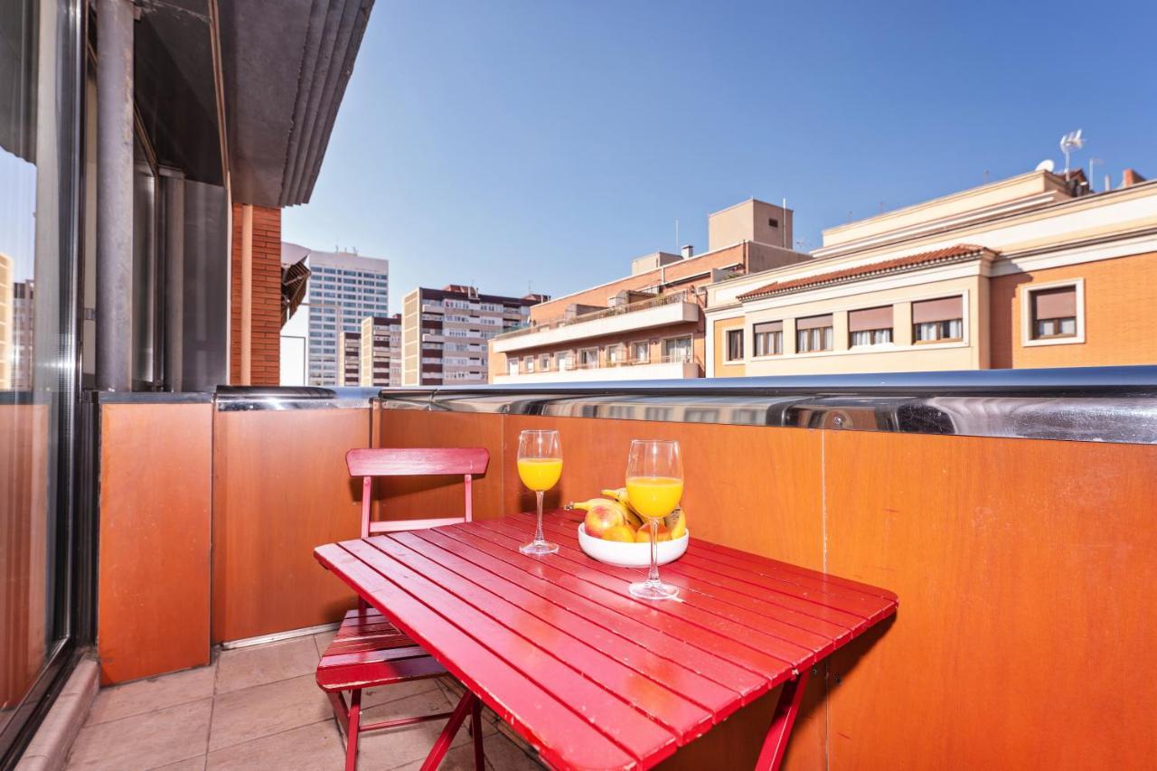 Apartament Sweett - Carrer Fira Barcelona Zewnętrze zdjęcie
